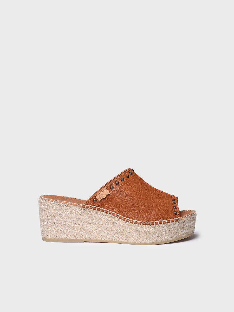 Women's backless espadrille in leather with wedge heel and studs | MODENA