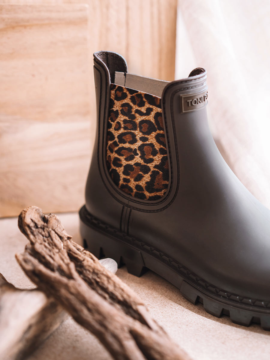 Women's rain boots with elastic in animal print | CLAYTON