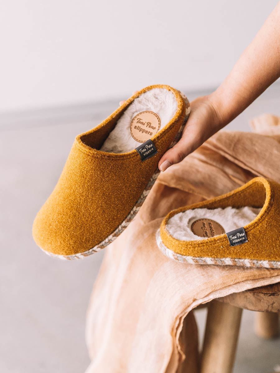 Women's slippers in felt - DELI-FP