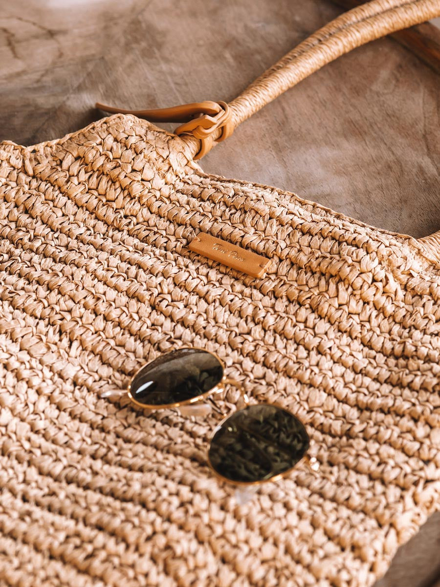 Paper raffia bag with removable strap | DOROTHY