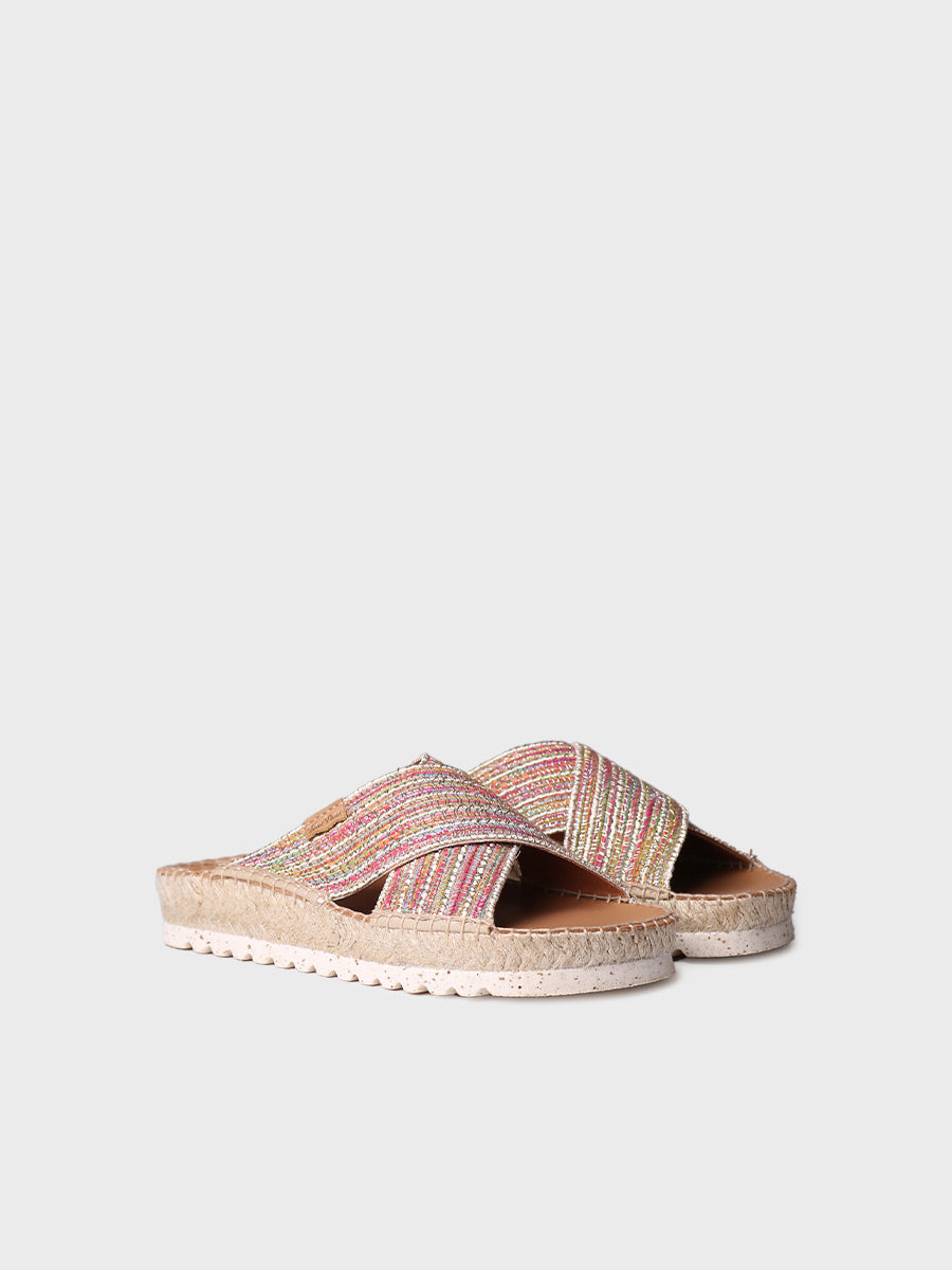 Flat sandal with crisscross straps in a glossy finish - BALI-CL