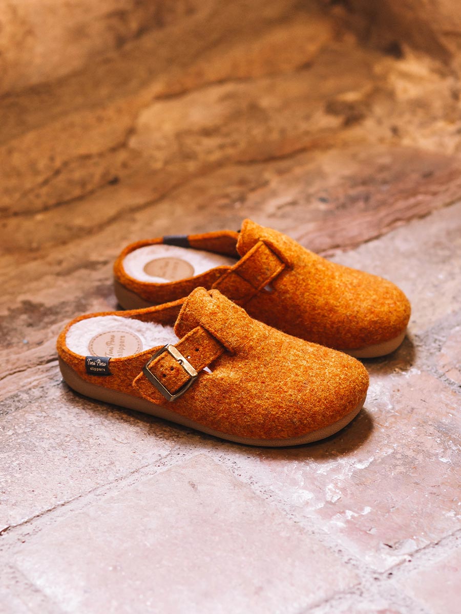 MIMA-FP - Women's clog-style slipper with buckle